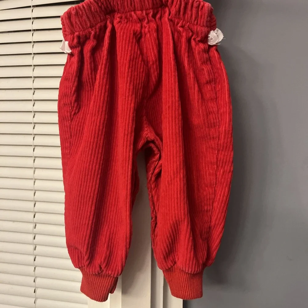VNTG CARTERS CHILDRENS CHRISTMAS CORDUROY OVERALLS 6-9 Months EUC